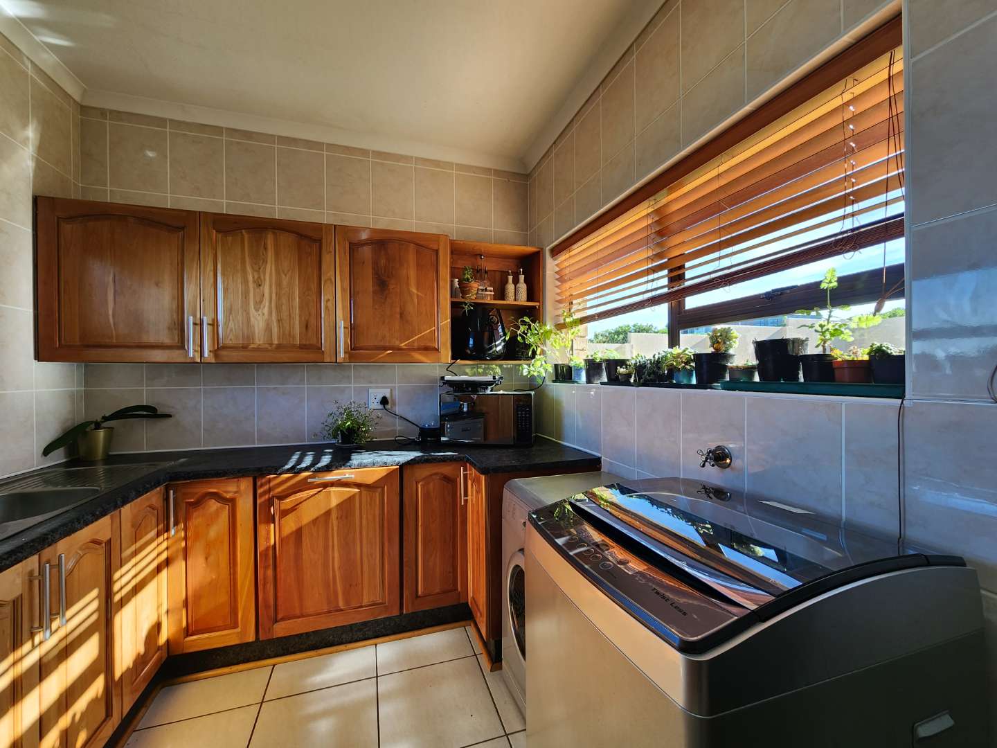 4 Bedroom Property for Sale in Village On Sea Western Cape
